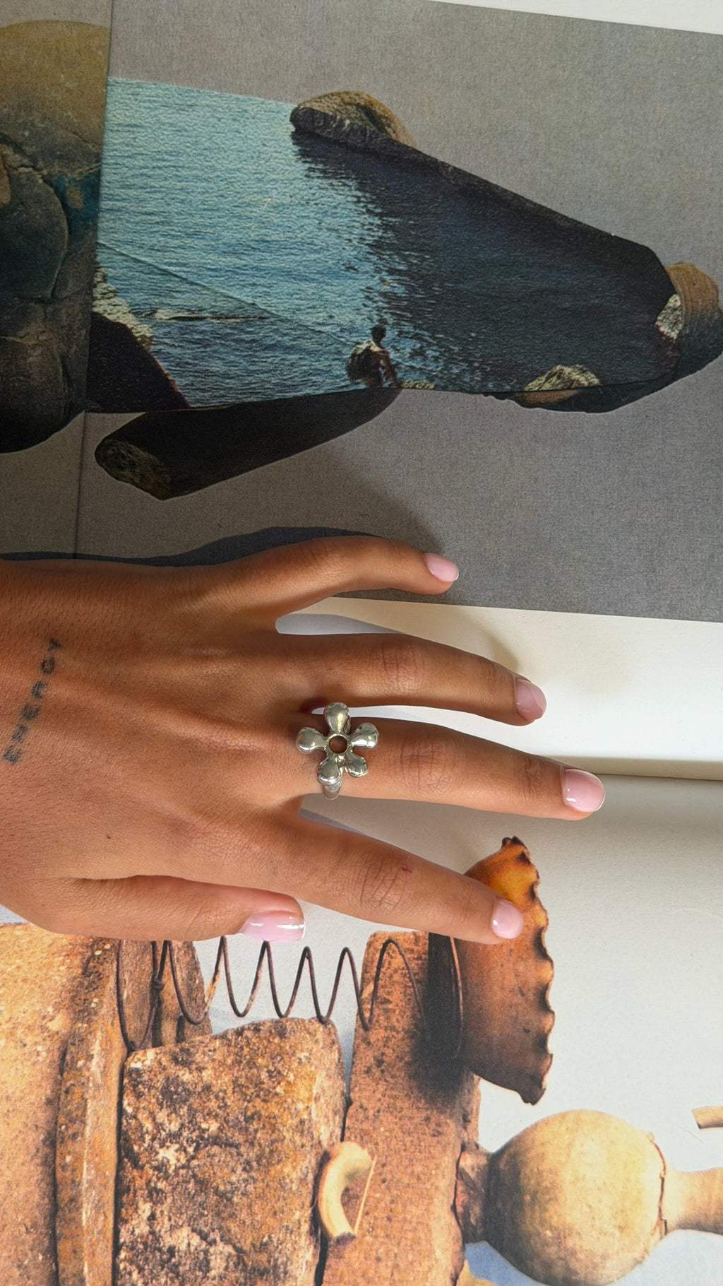 FLOWER RING