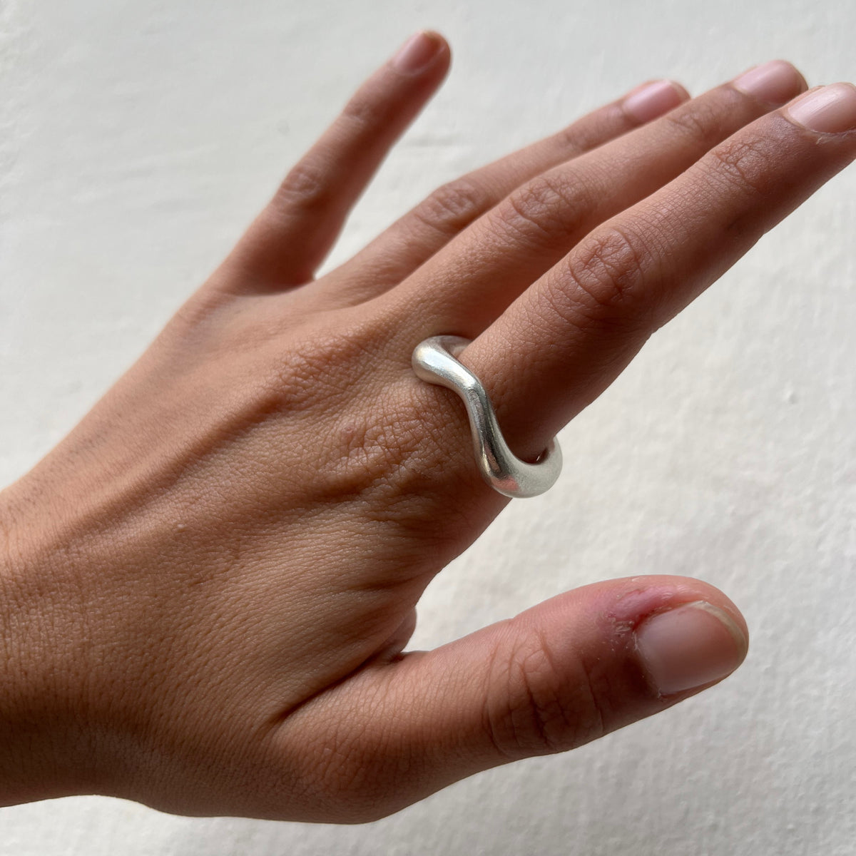 NELI RING