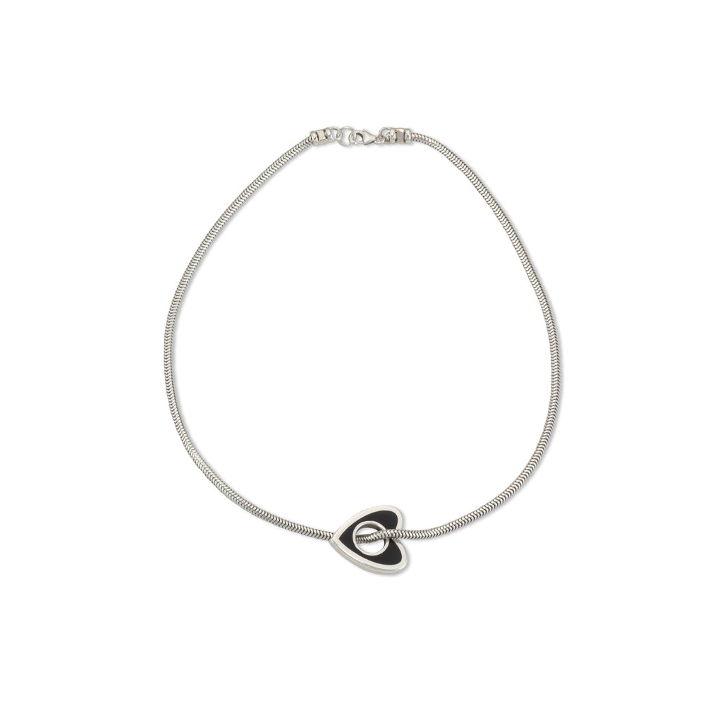 BLACK HEART NECKLACE