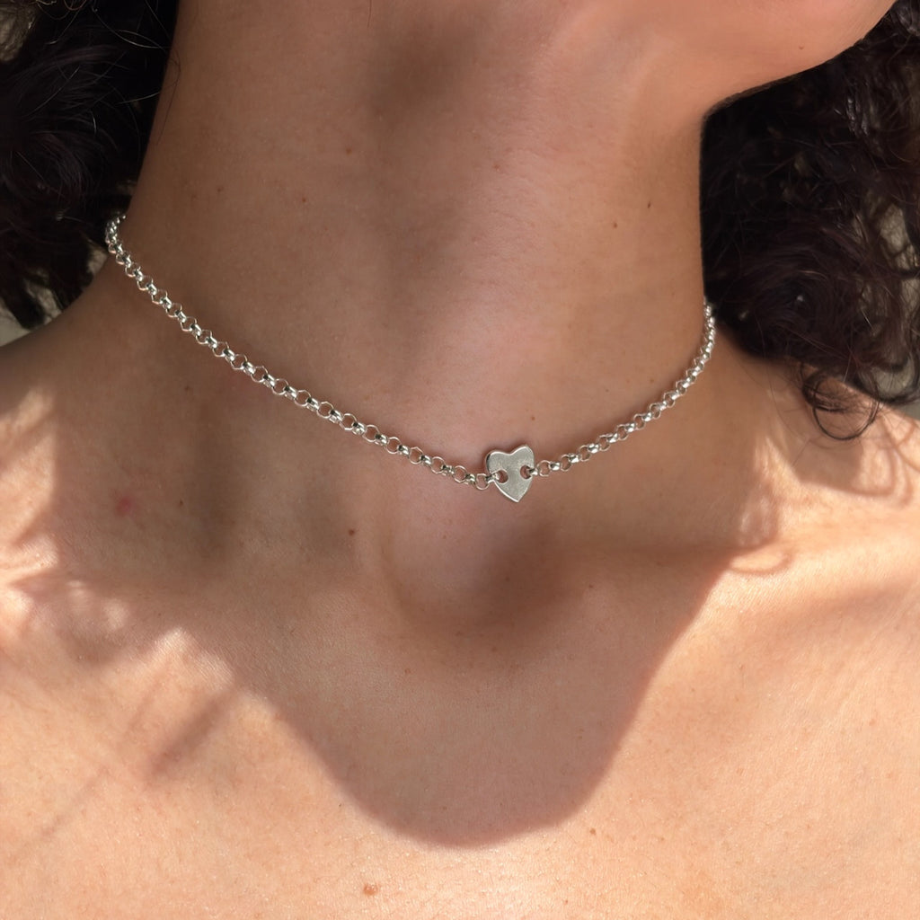 Tiny Heart Choker