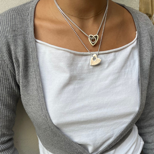 BLACK HEART NECKLACE