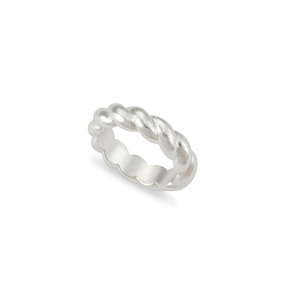 DANI RING